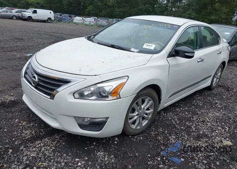 2015 Nissan Altima 2.5 S from USA, damaged, VIN 1N4AL3AP2FC158149